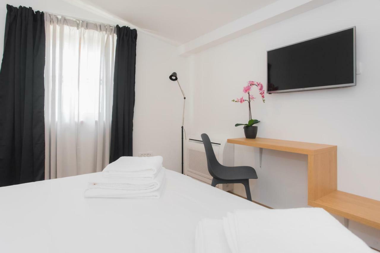 שיבניק Rooms Kala מראה חיצוני תמונה