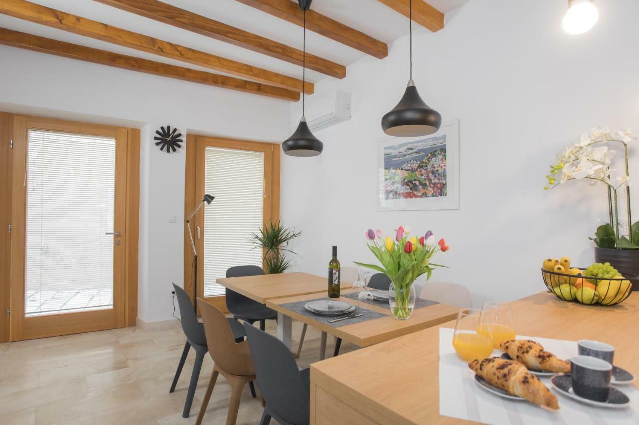 שיבניק Rooms Kala מראה חיצוני תמונה